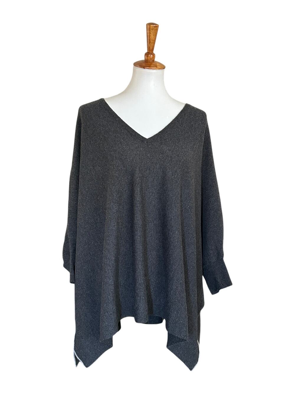 100% Cashmere Oversized V-Neck Cape Sweater L